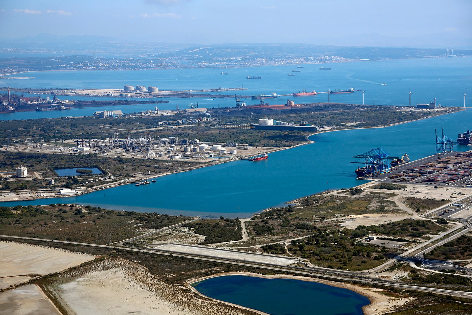 Création de site internet à Fos-sur-Mer - Agence web locale PJM GROUP