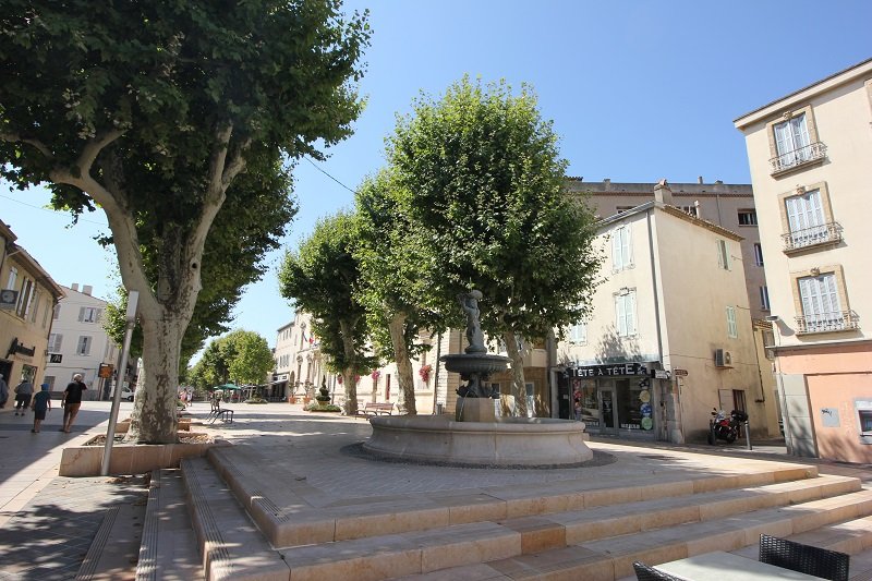 Création et refonte de site internet à Marignane - Agence PJM GROUP